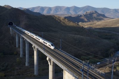 AVE Renfe viaducto Purroy